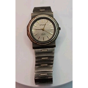 Vintage Phasar Swiss Quartz Watch Silver Tone Stainless Steel Back Hand-Wound